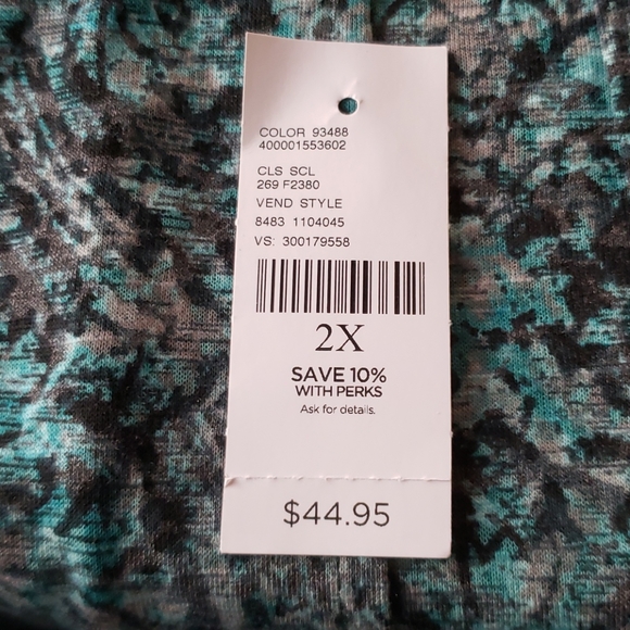 Catherines sleeveless tpp - Picture 2 of 3